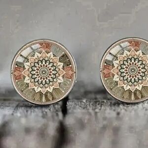 Boho Desert Flower Stud Earrings- NEW!
